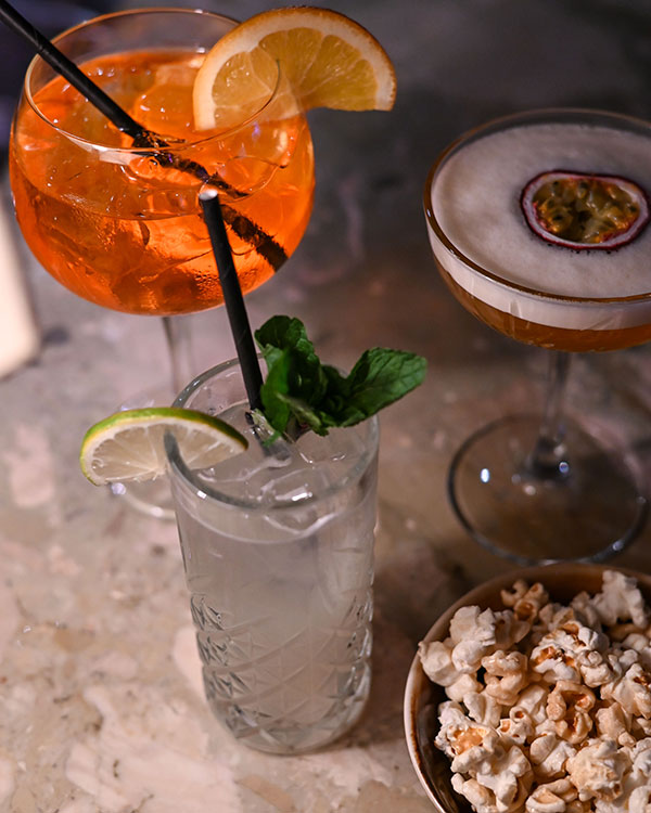 The Q Lounge Bobbies Bar