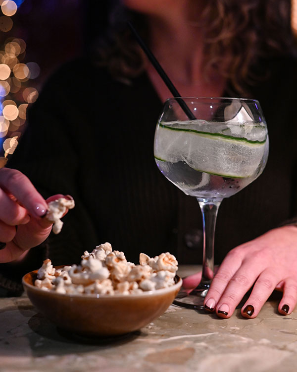 The Q Lounge Bobbies Bar