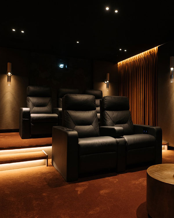 The Q Lounge privé bioscoop